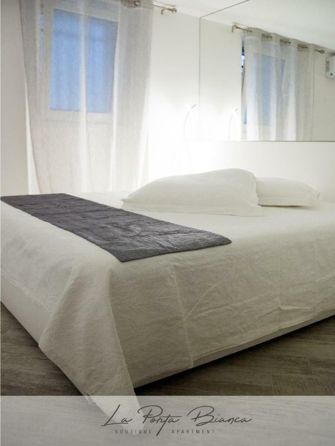 La Porta Bianca Apartment Trieste Bagian luar foto