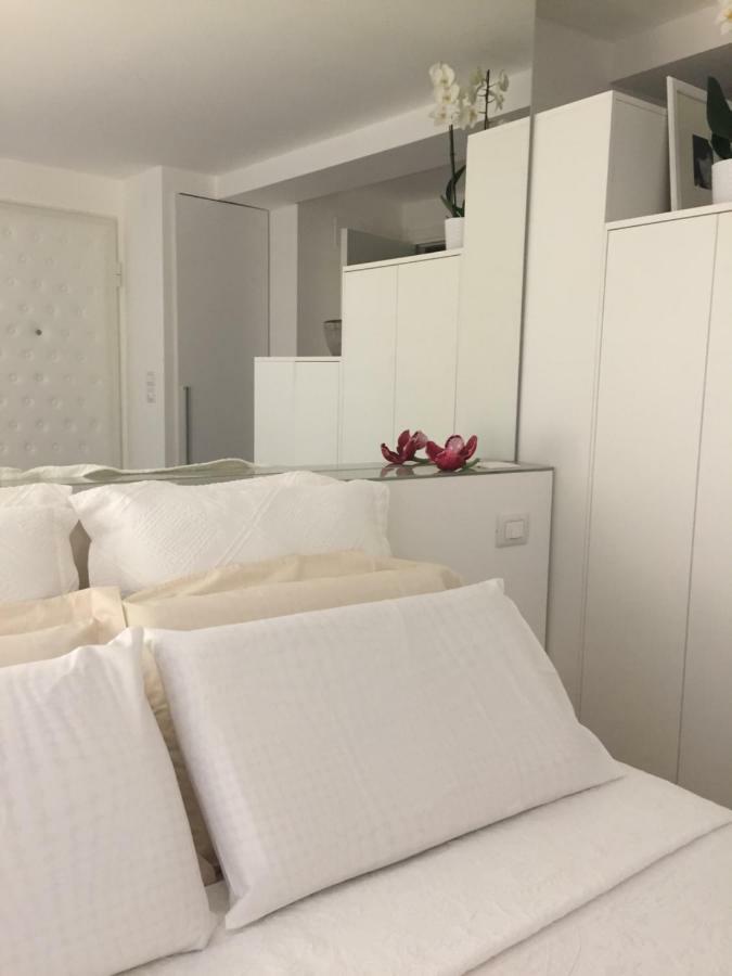 La Porta Bianca Apartment Trieste Bagian luar foto